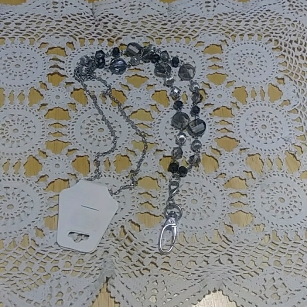 New beaded badge clip